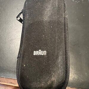 BRAUN ELECTRIC SHAVER TRAVEL CASE WITH BRUSH FOR CLEANING